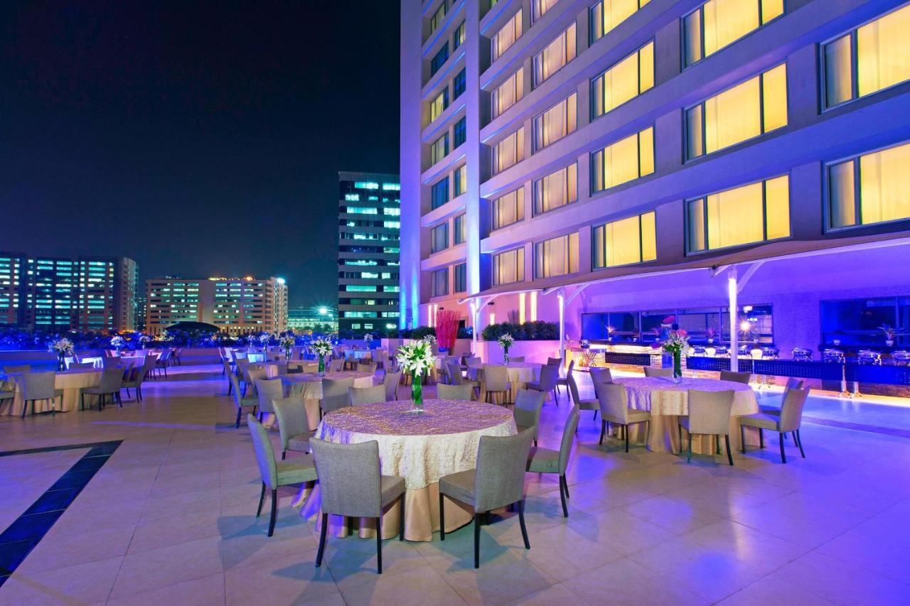 The Westin Hyderabad Mindspace Exterior foto