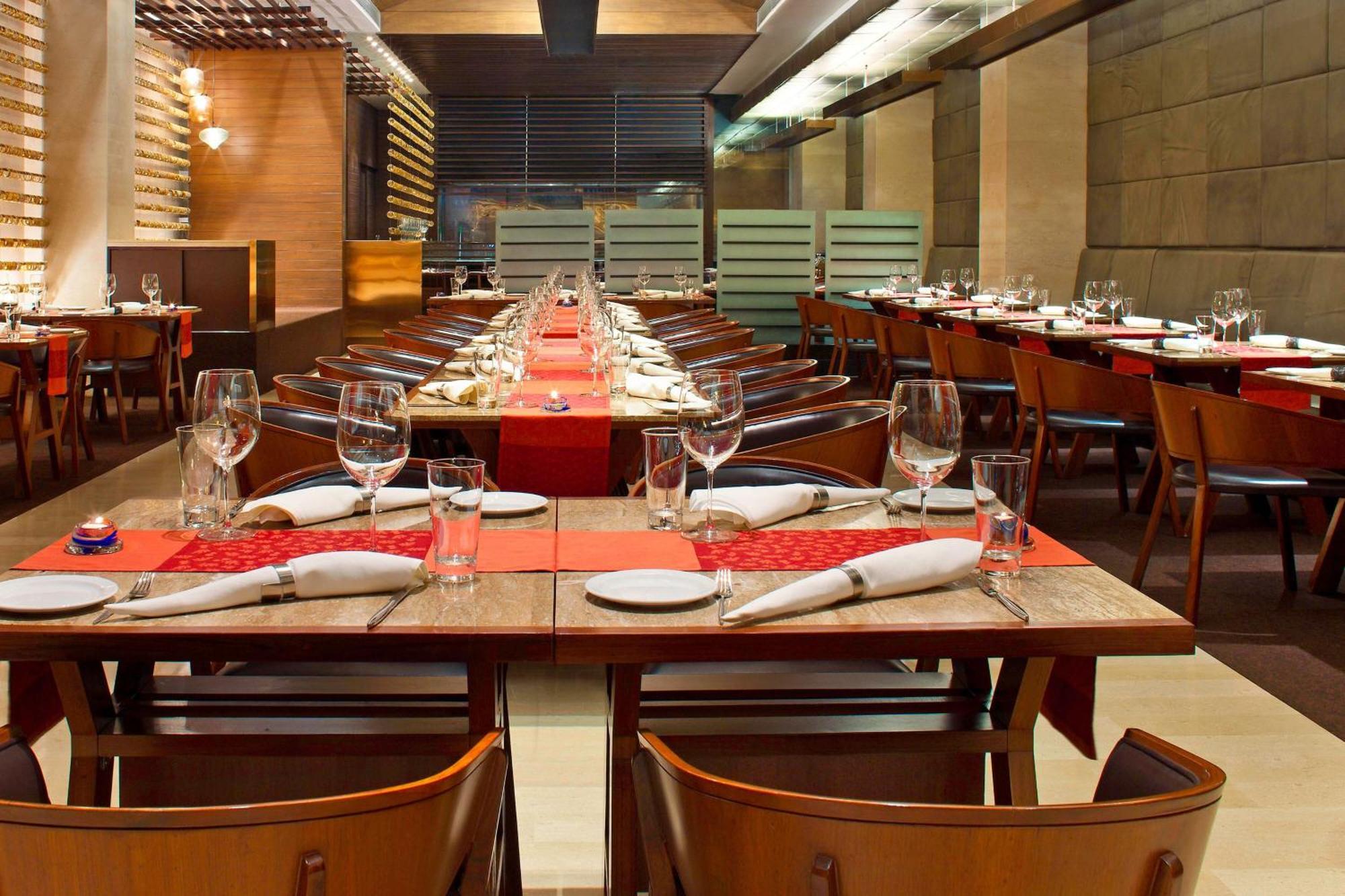 The Westin Hyderabad Mindspace Exterior foto