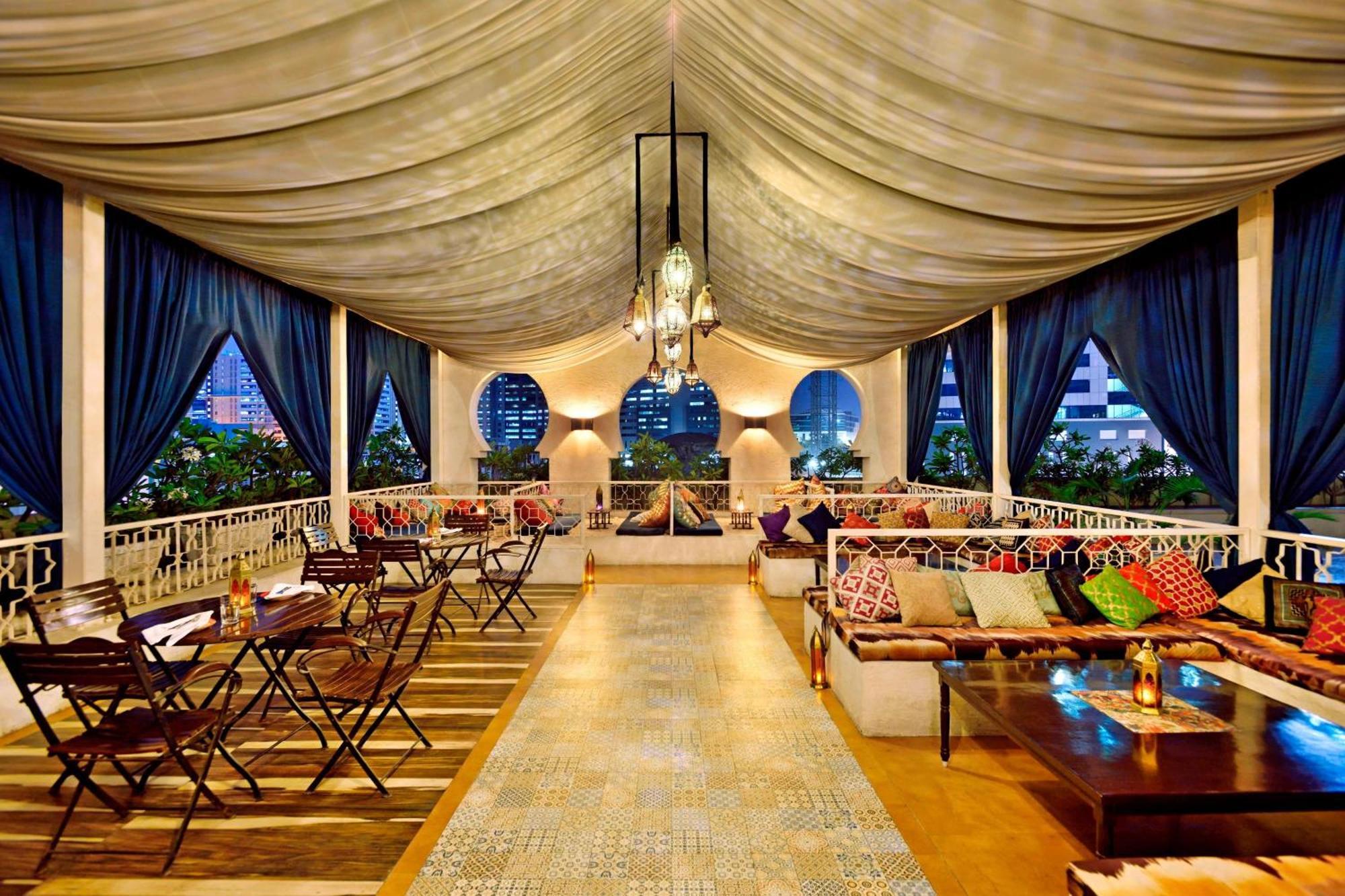 The Westin Hyderabad Mindspace Exterior foto