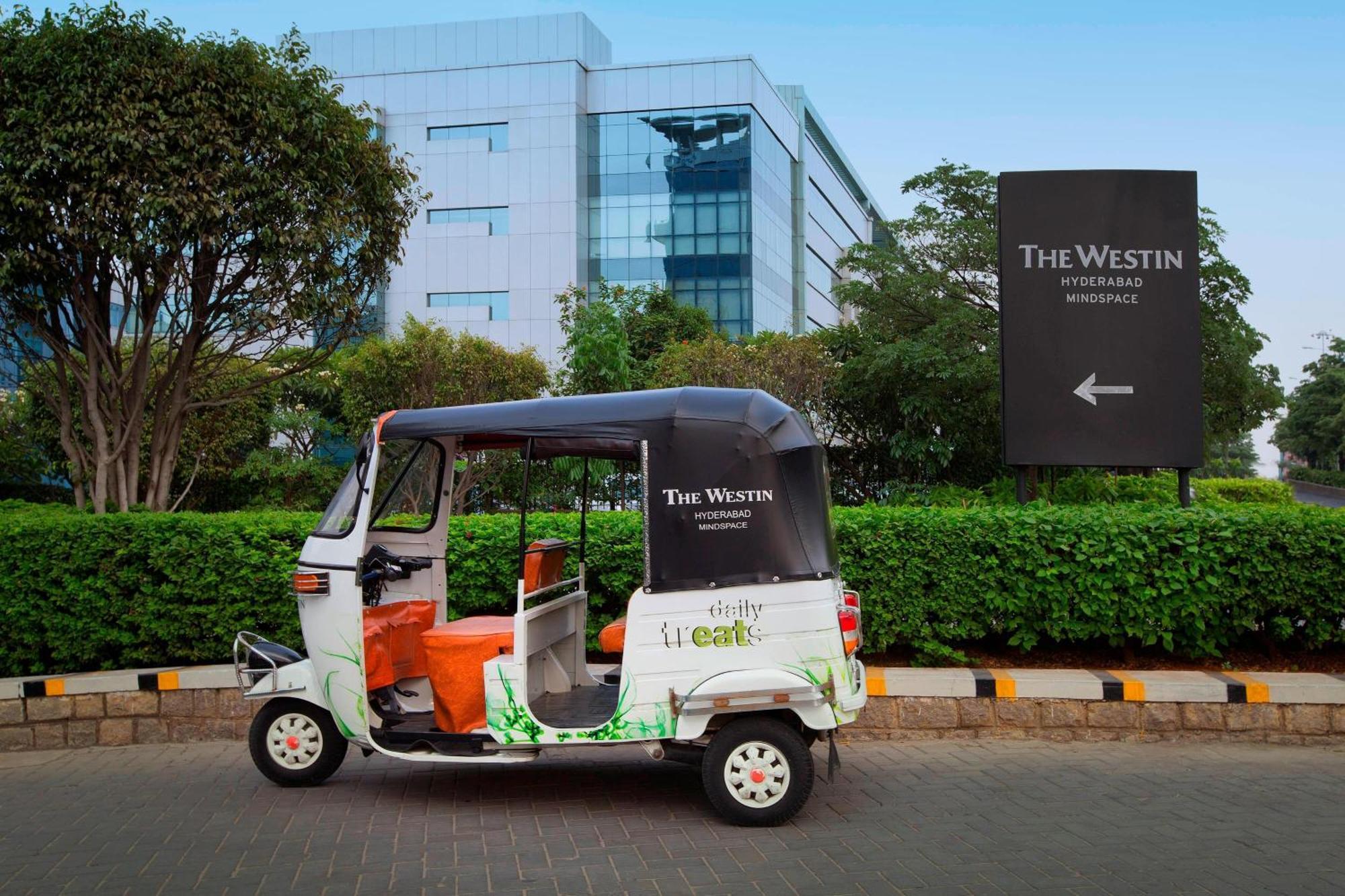 The Westin Hyderabad Mindspace Exterior foto